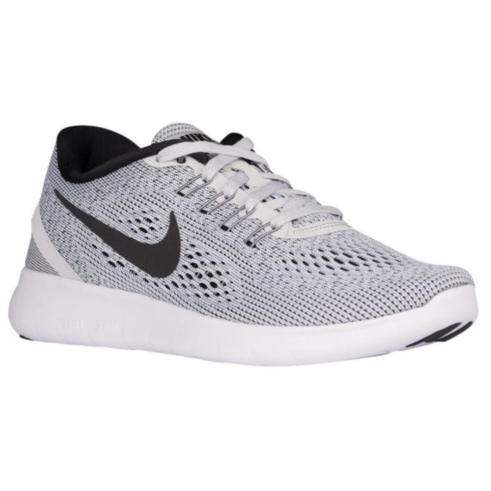 Nike Women’s Free RN Running Shoe - Pure Platinum